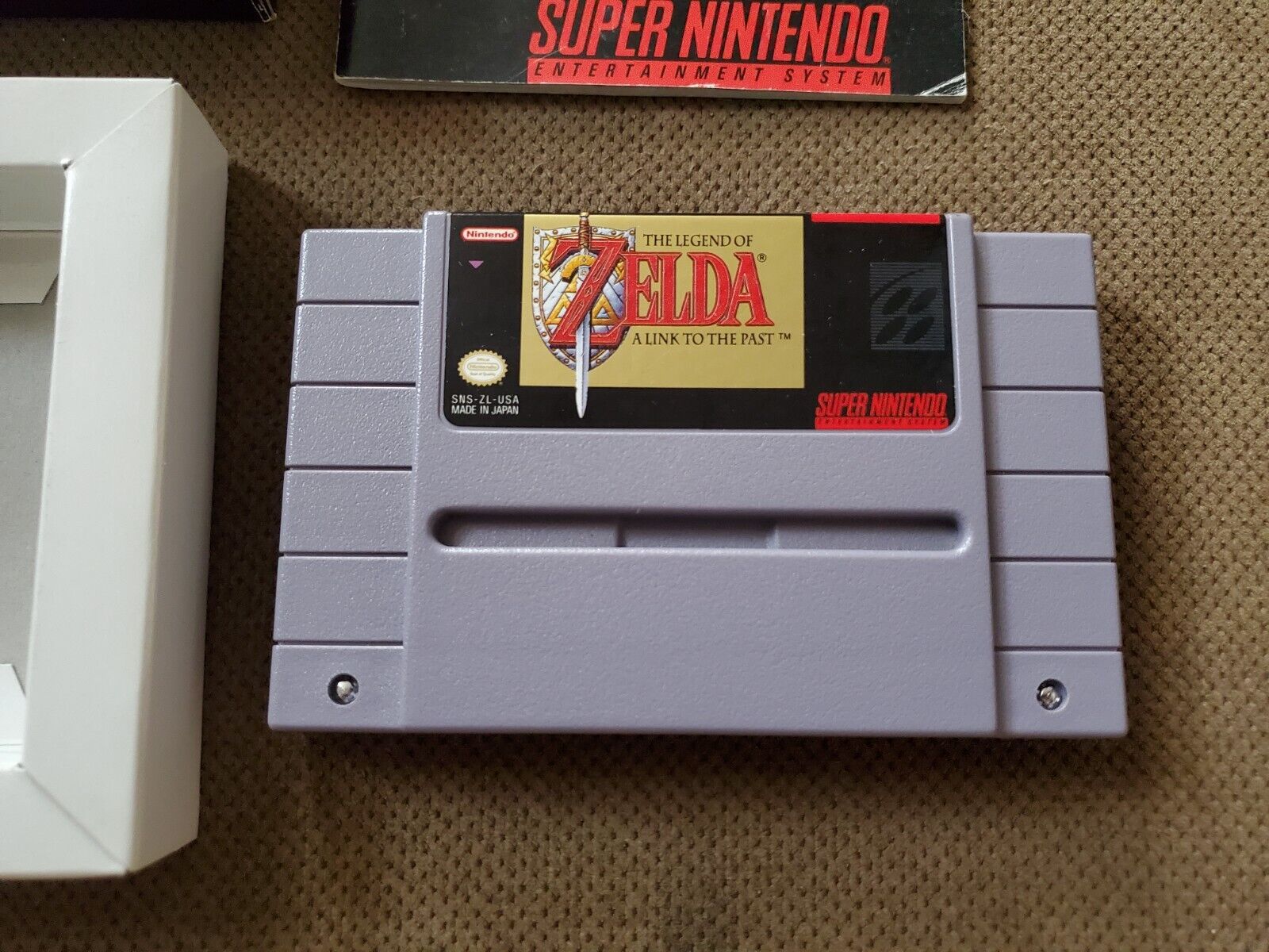 LEGEND OF ZELDA: LINK TO THE PAST Complete CIB Nintendo SNES