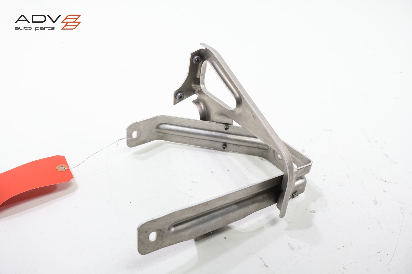 2014 - 2020 BMW i8 I12 REAR LEFT SIDE QUARTER PANEL UPPER SUPPORT BRACKET OEM