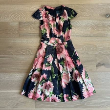 Modcloth Personal Boldness Fit & Flare Dress sz 2