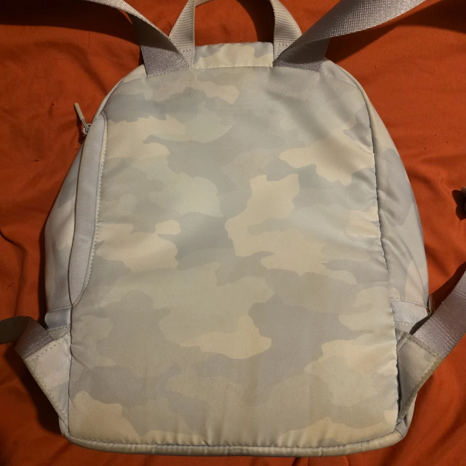 Mochila Lululemon City Adventurer in the Heritage 365 Camuflada Foto 4 de 4