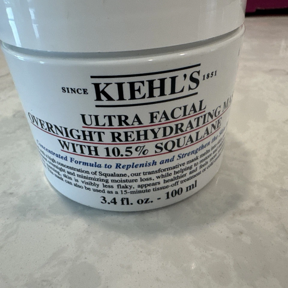 Mascarilla rehidratante facial nocturna Kiehl's Ultra con 10,5 % escualano 100 ml 3,4 OZ Foto 3 de 4