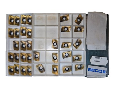 SECO R217.69-32433.0-12-4A 43.3Φ End Mill CUTTER (XOxx1204xxR Use