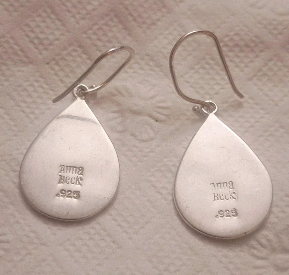 Lindos brincos de prata esterlina com lágrima Anna Beck assinados - Imagem 2 de 4
