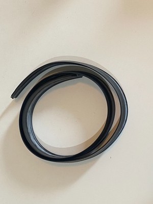 NOS NLA Genuine BMW E30 M3 Rear Trunk Seal Weatherstrip S14