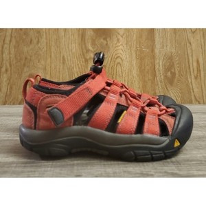 Keen Newport H2 Waterproof Shoes Youth Size 11 Red