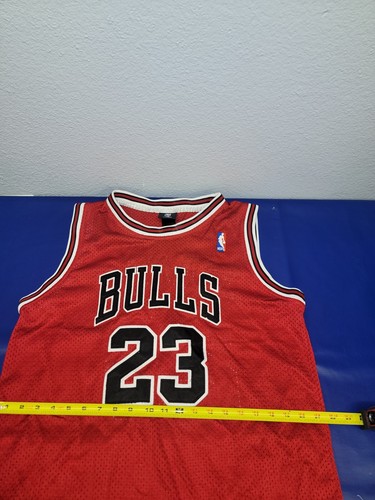 VINTAGE Michael Jordan Chicago Bulls Champion 90s Jersey W/ stitched Letters #23 - Picture 17 of 18