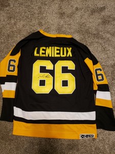 mario lemieux signed jersey