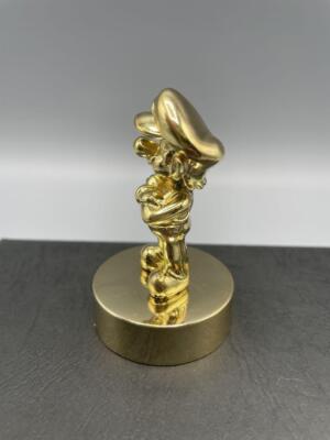 Gold Super Mario Figure Statue Club Nintendo Platinum Member