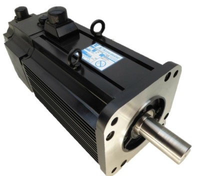 Yaskawa USAFED-30FB  1500 RPM  2.9KW  Encoder UTOPI-500UB    USAFED-30FBXB   NEW