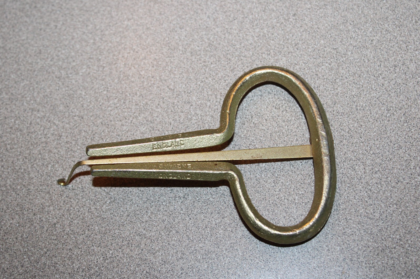 Picture 4 of 13