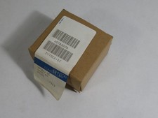 Johnson Controls Y75EG-1C Flame Sensor Assembly 90DEG ! NEW !