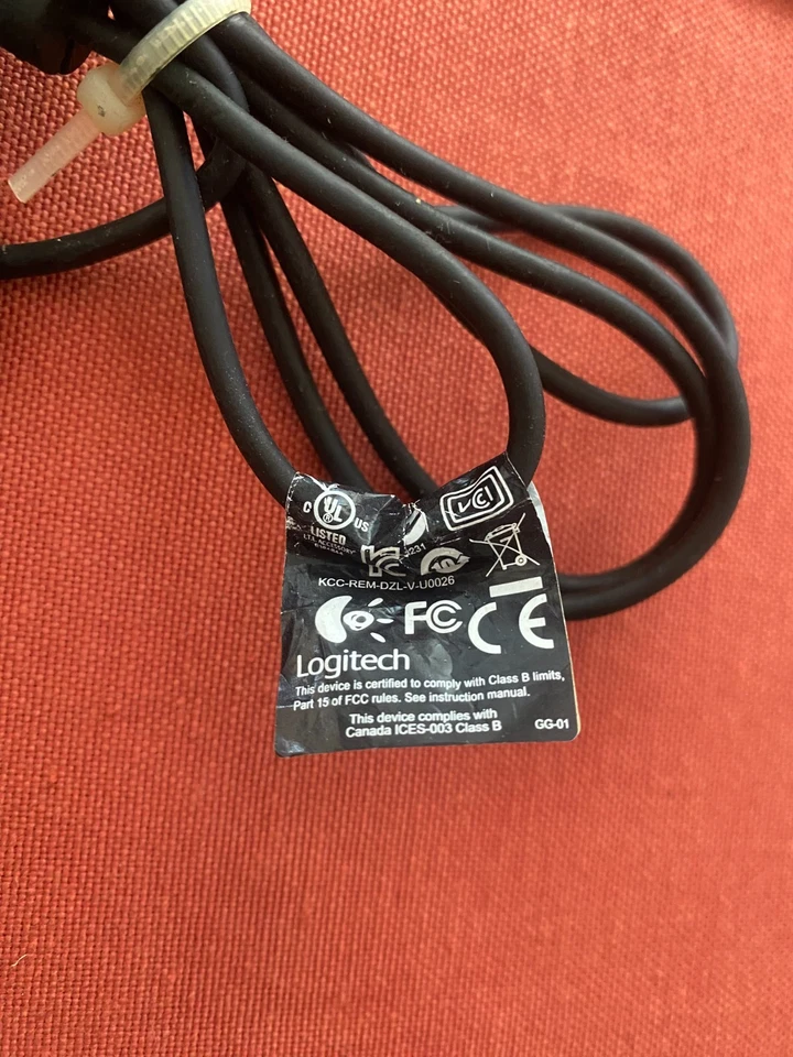 Cámara web Logitech HD C270, modelo V-U0026, 720p, micrófono incorporado - envío gratuito Foto 2 de 4