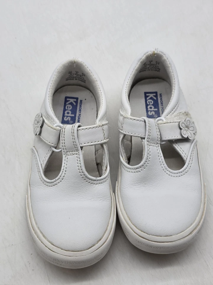 Zapatos Keds Niñas Talla 9 Cuero Blanco Correa en T Mary Jane Niño Flor Foto 3 de 4