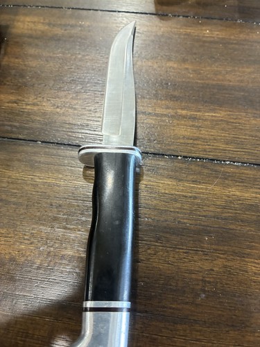 Buck 105 Fixed Blade Knife - Picture 5 of 9