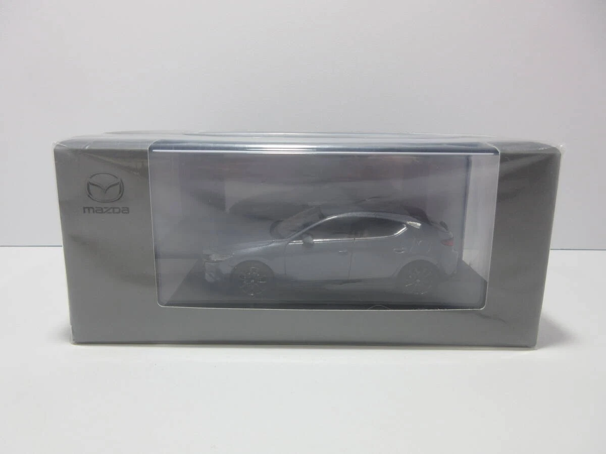 401-026 マツダ特注 1/43 マツダ MAZDA 3 RH シルバー Mazda 3 1 43 | eBay