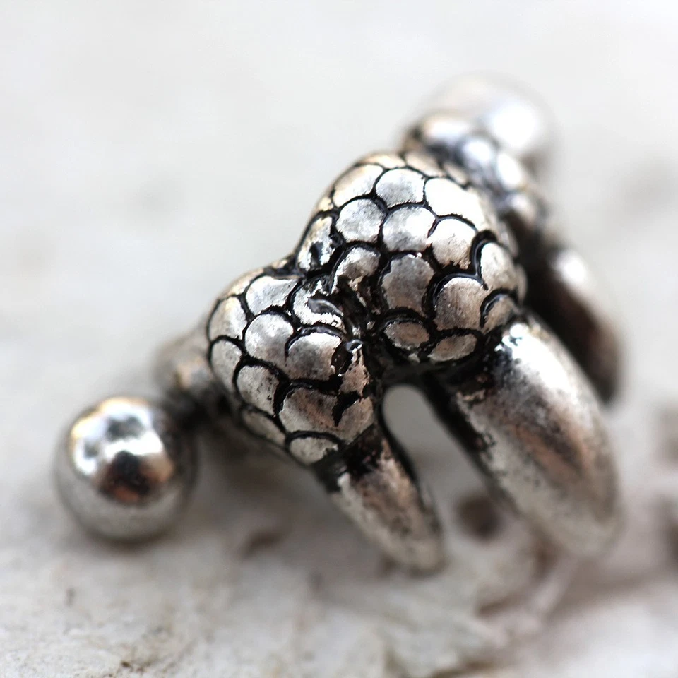 316L Stainless Steel Dragon's Claw Cartilage Ear Cuff Earring - Image 3 of 4