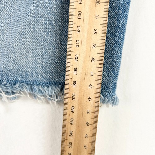Levi's 501 Mid Thigh Shorts Womens Sz 32 Blue Denim Medium Wash Button Fly Big E - Picture 14 of 14