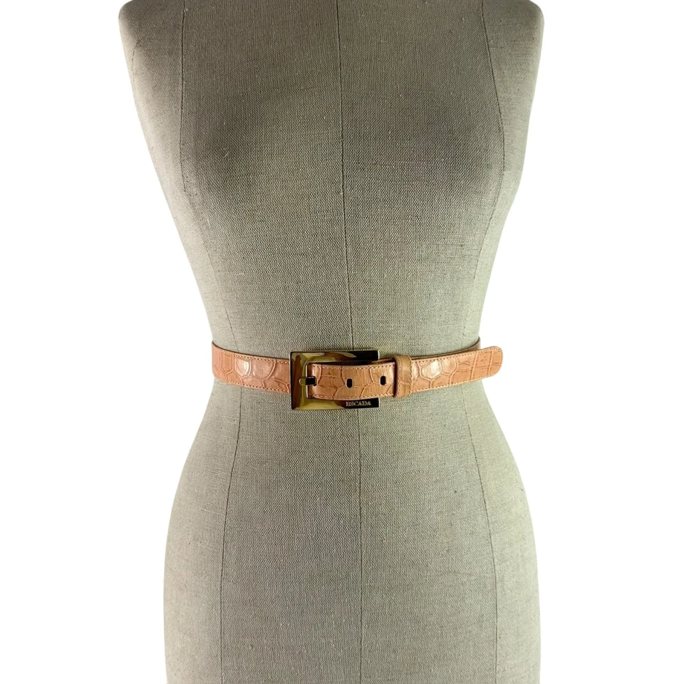 Cinturón de cuero de cocodrilo rosa salmón logotipo ESCADA vintage genuino talla 30 hecho en Italia Foto 2 de 4