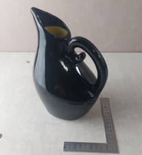 Ancienne carafe / cruche / pichet, en céramique noir + jaune, zoomorphe, vintage