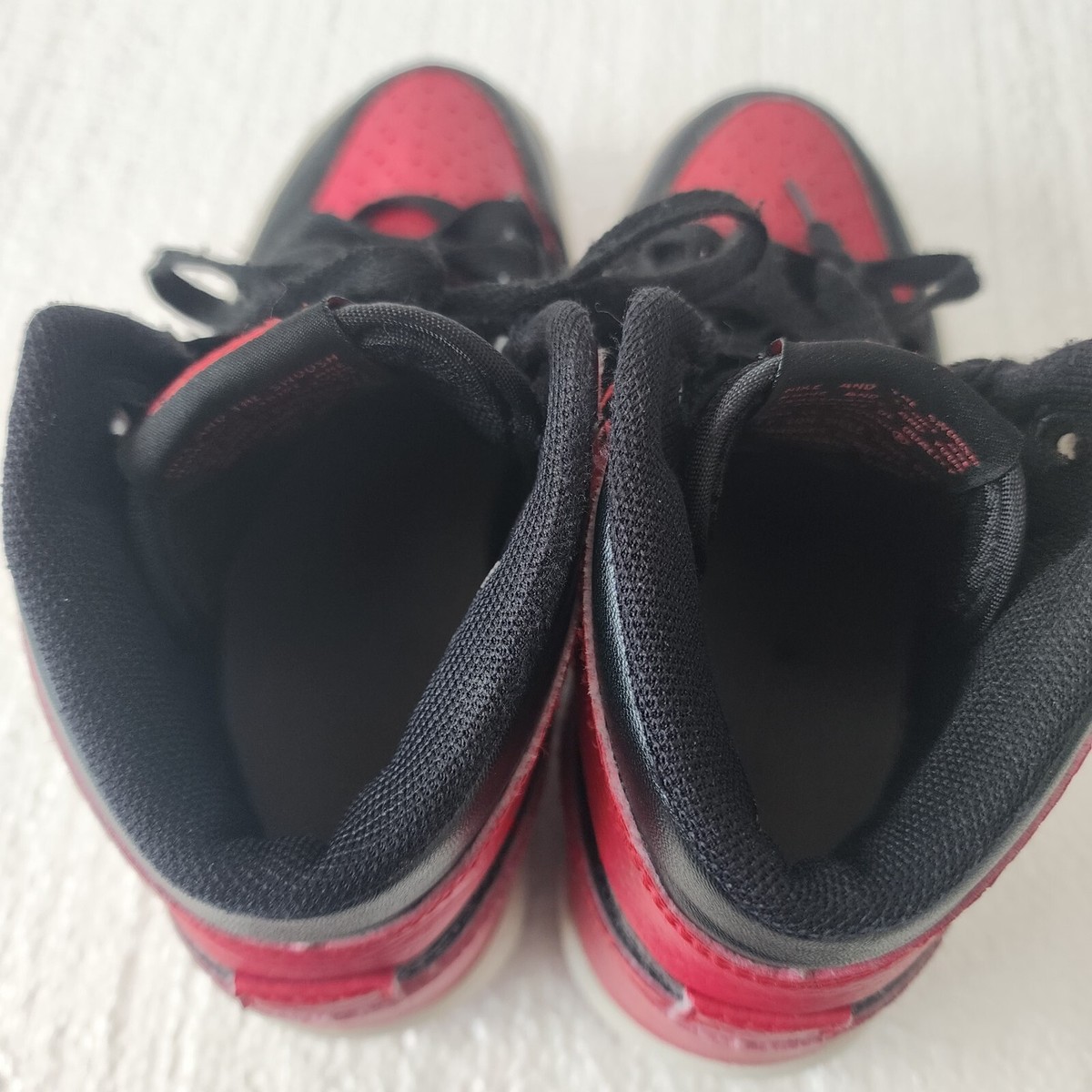 2016 Nike Air Jordan 1 Retro High OG BRED Banned (575441-001 2016 Nike Air Jordan 1 Retro High OG BRED Banned (575441-001