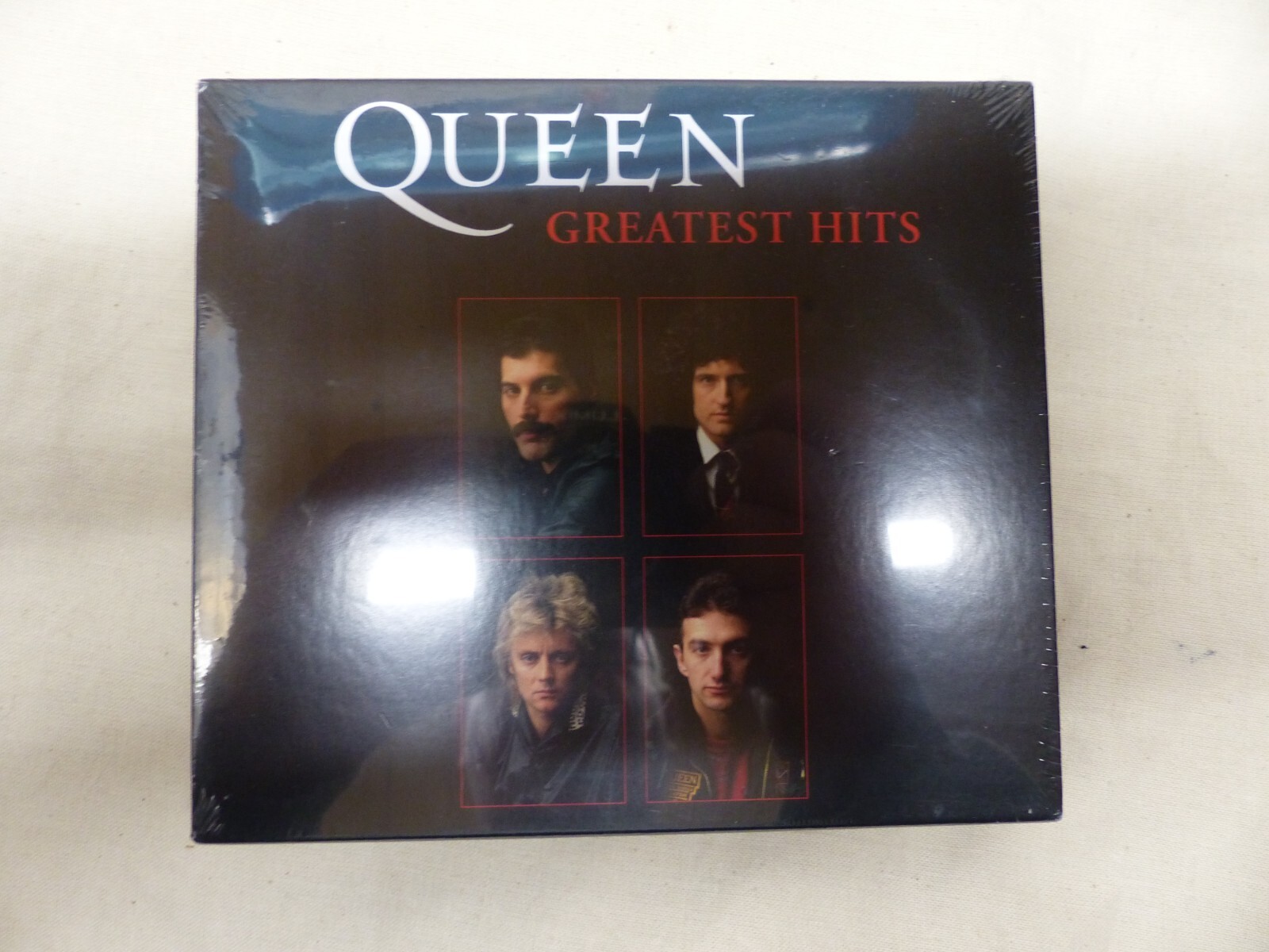 Queen : Greatest Hits (Ltd. CD) - NEW & SEALED