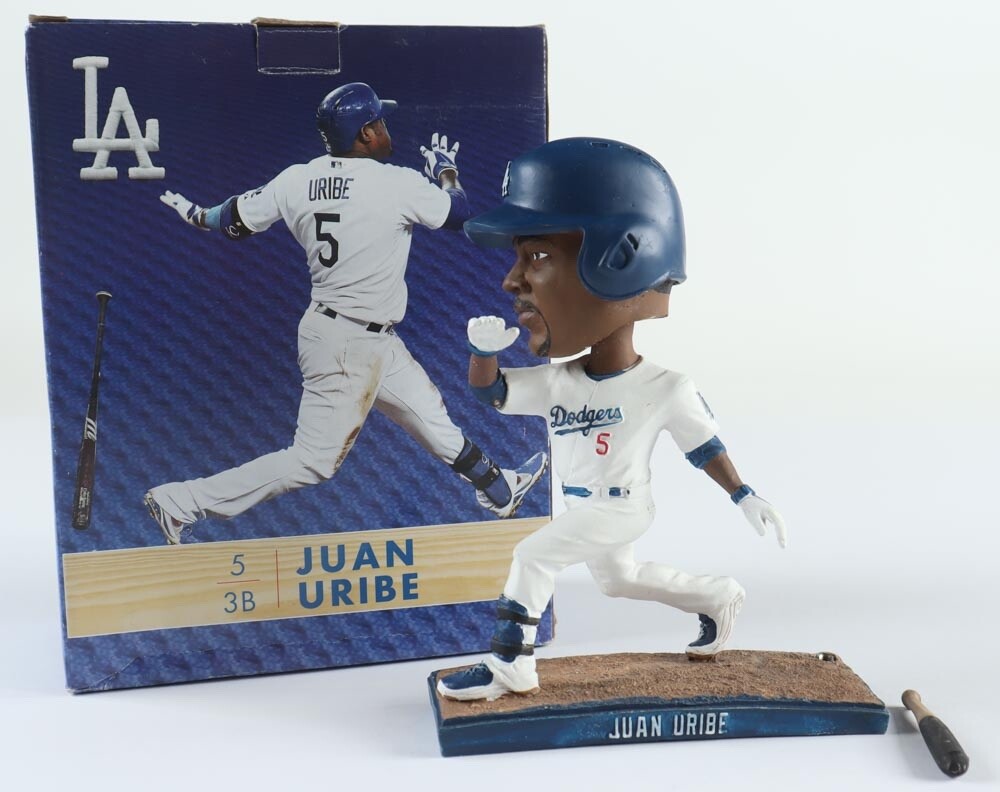 Juan Uribe Bobble Head Action Figure We Love LA Dodgers 5-3B Third