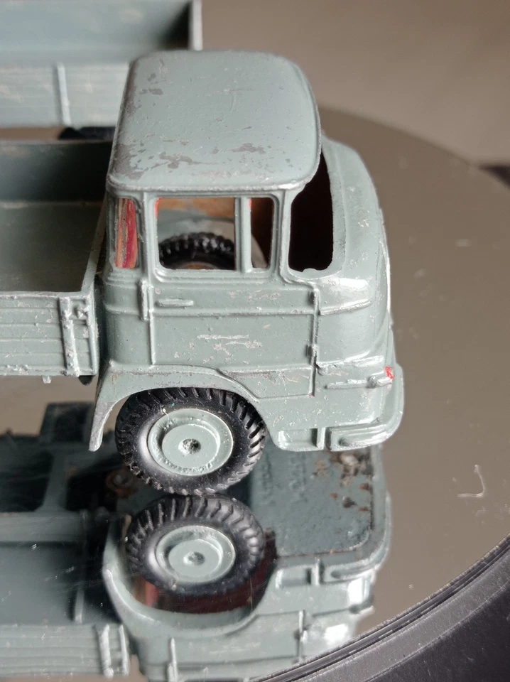 MARKLIN RARO CAMION KRUPP LKW 8034 E RIMORCHIO 8012  GIOCATO NO SCATOLA E VETRI  - Immagine 2 di 4