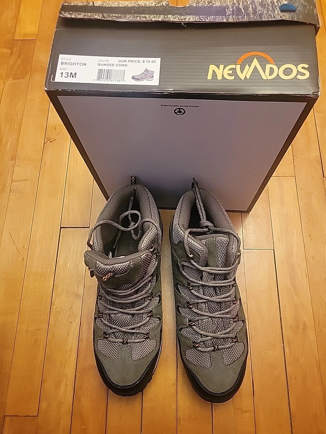 Nevados hiking boots men's NWT green beige black US 13 M