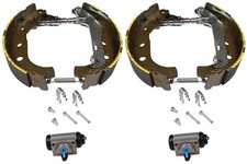 Bremsbackensatz Hinterachse für FORD FOCUS II Turnier Stufenheck Cabriolet