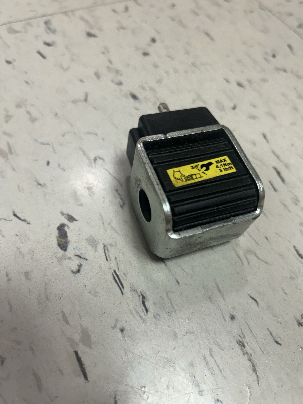 Parker CCS115D Super Coil 115 VAC 16W Solenoid Coil Made in USA Used