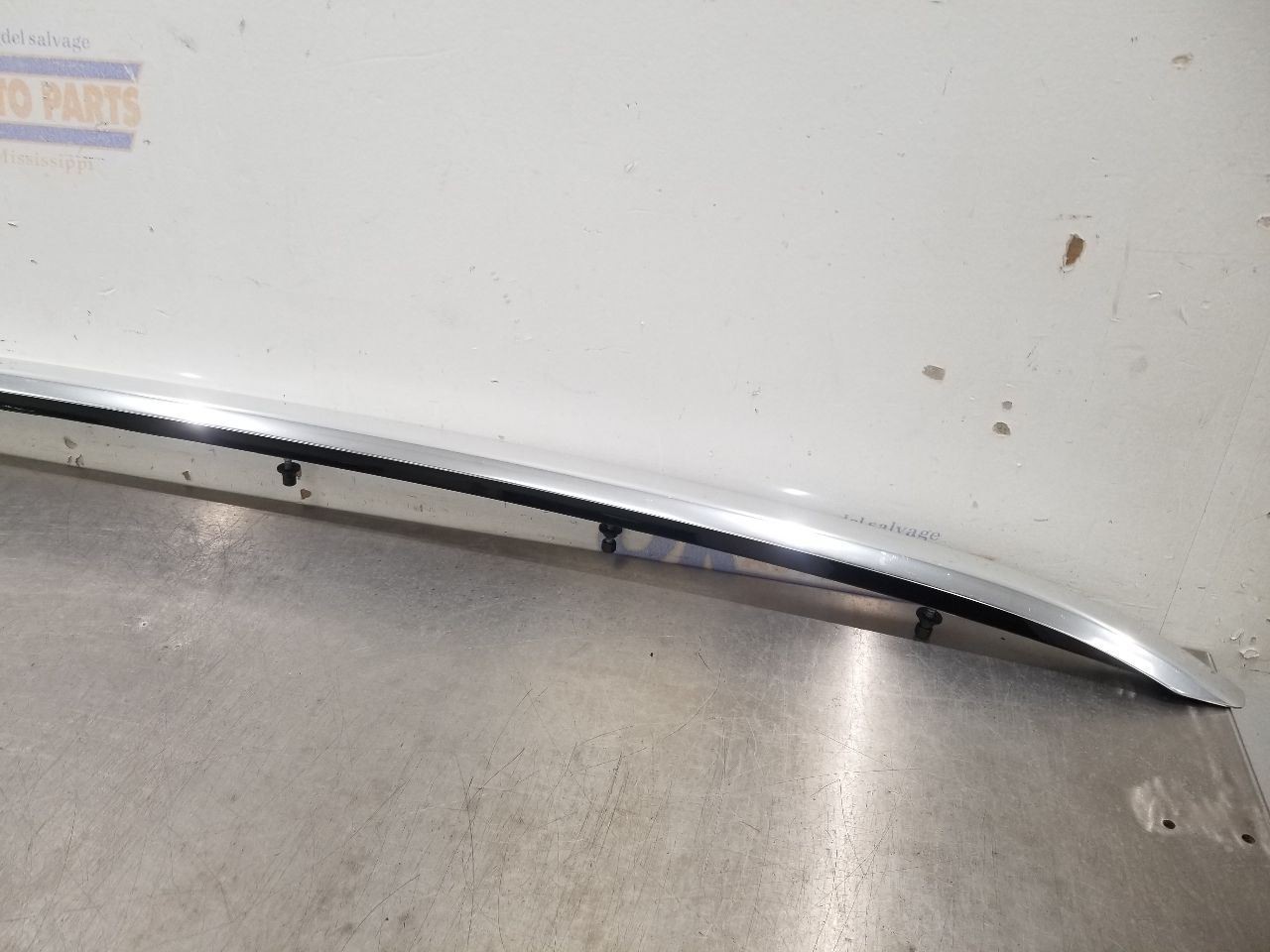 17 BENTLEY BENTAYGA LUGGAGE RACK ROOF RAIL RIGHT PASSENGER 36A860022