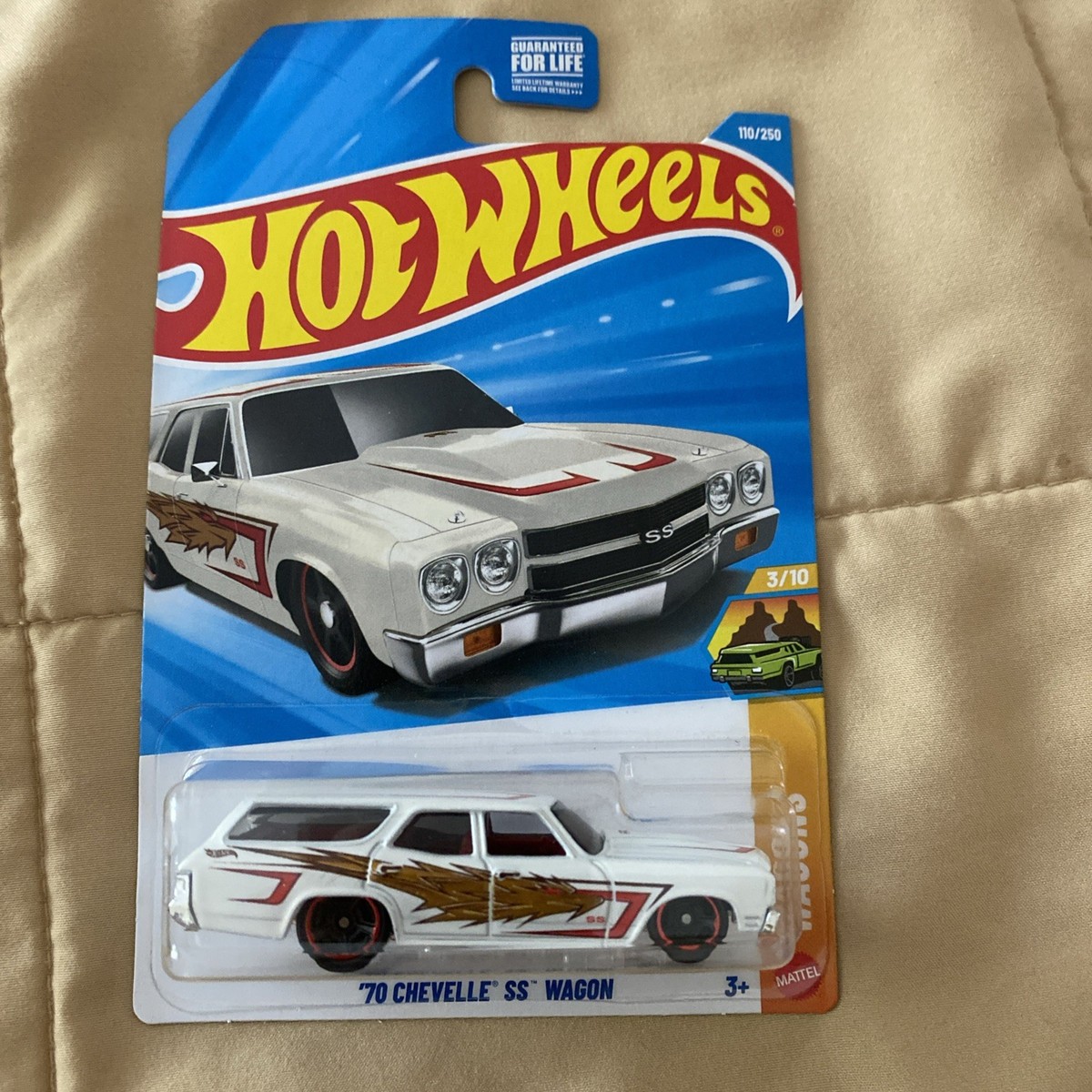 Hot Wheels 2026 Mainline Wagons '70 Chevelle SS Wagon White #110