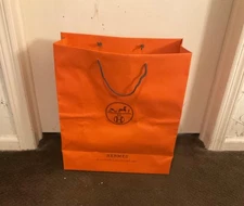 HERMES extra large shopping bag. New. Not used.
