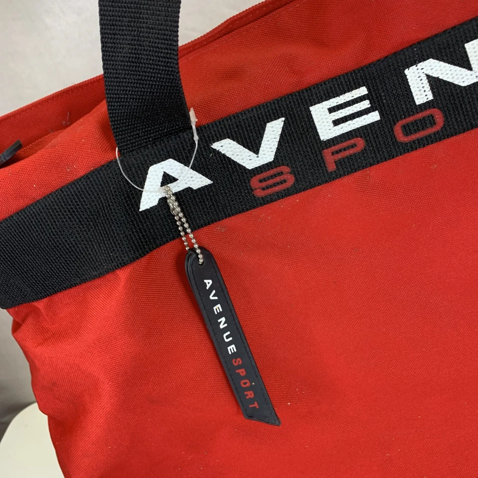 Avenue Sport Red Tote Bag 16x20x7 Beach Carry ON - Image 4 of 4