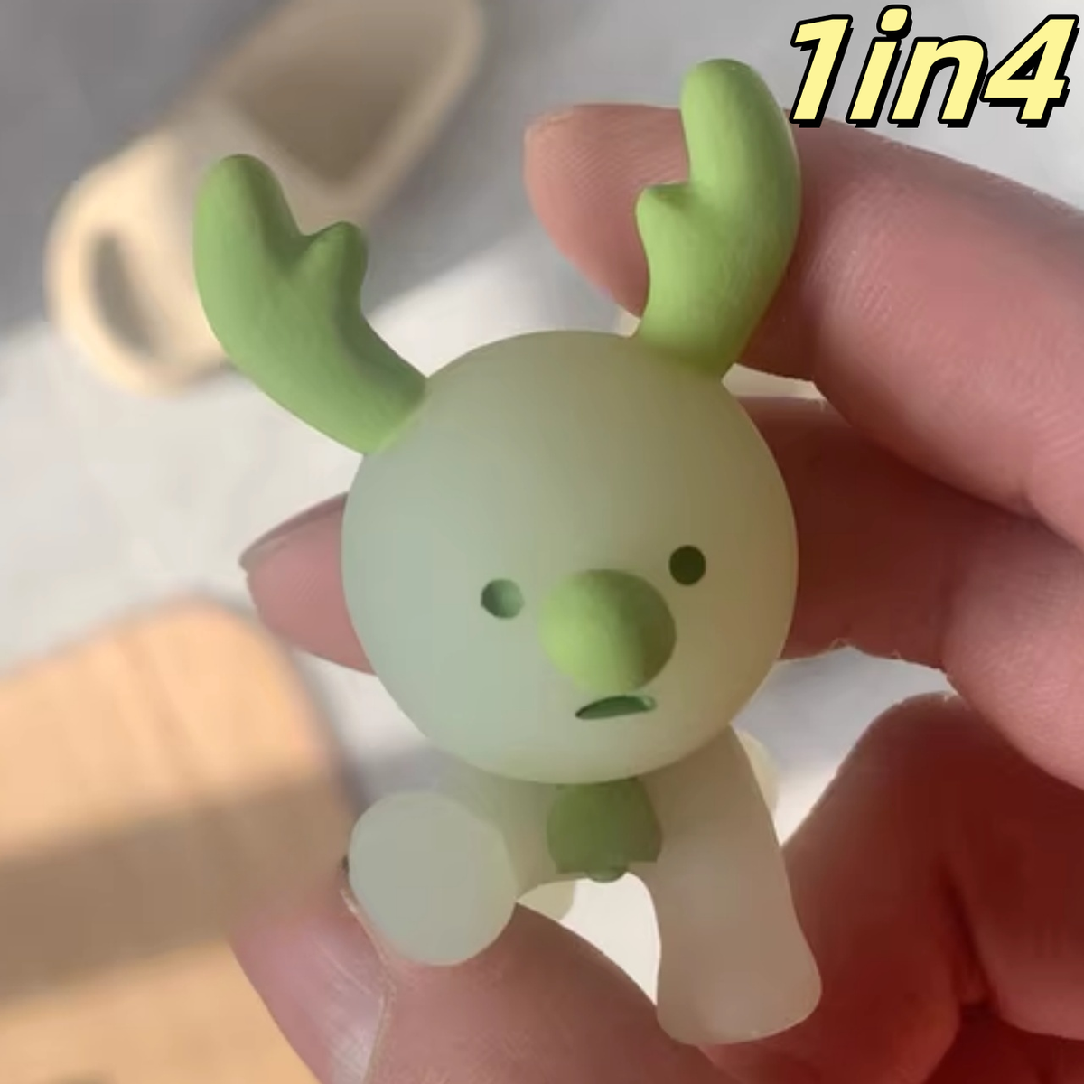 Smiski Series 1 - Christmas elk Smiski - Authentic Designer