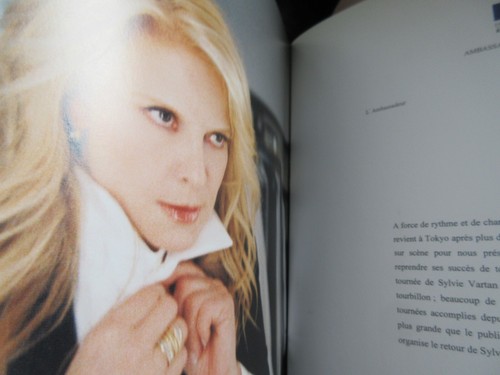 Sylvie Vartan 2005 Japan Tour Concert Program Book w Promo Flyer Johnny Hallyday - Picture 6 of 11