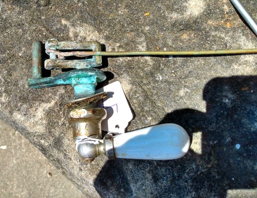 Antique Toilet Tank Flush Valve w Porcelain Handle Lever 1920s - Picture 8 of 10