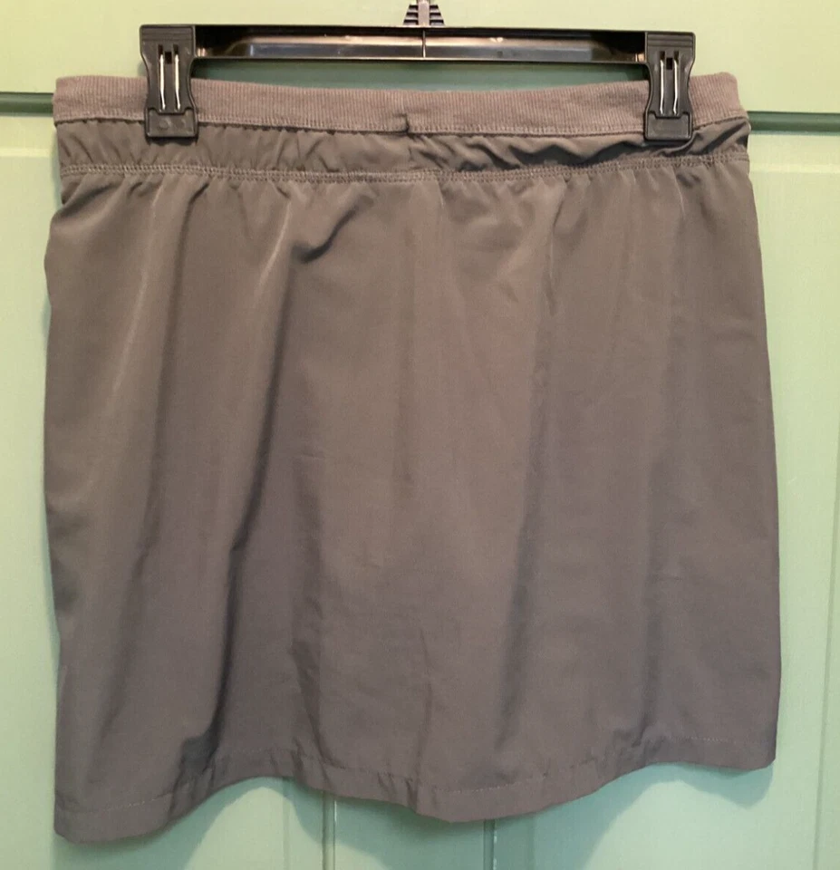 Green Tea Women's Size Small Gray Drawstring Elastic Waist Pull-on Skort Skirt - Image 2 of 4