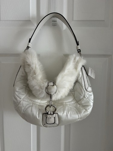 Coach Factory Store NEU MIT ETIKETT SIGNATUR HOBO BAG HANDTASCHE GESTEPPT WEISS FELL SCHULTER