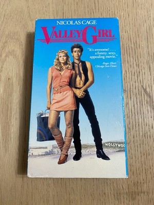 Valley Girl (VHS, 1983) Nicolas Cage Cult Romantic Comedy Goodtimes Home Video