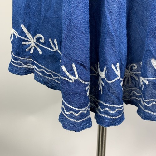 Vestido soltero floral bordado azul y blanco para mujer talla única NUEVO - Imagen 4 de 6