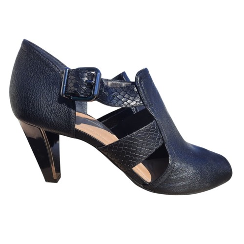NURTURE Size 8.5 "PAMINA" Black Cut Out Peep Toe Bootie Heels - Picture 4 of 4