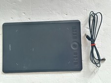 Wacom Intuos Pro Graphic Tablet  PTH-660