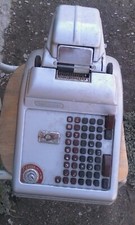 REGISTRATORE DI CASSA VINTAGE COME VEDI FOTO MANCA LA CHIAVE e funzionante