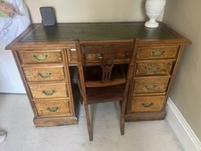 Wood & Green Leather Top Pedestal Desk, 9 Drawers, 122x53x80cm