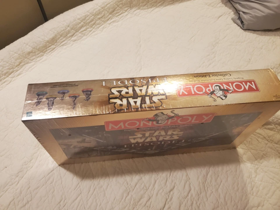 Hasbro Monopoly Star Wars Episode 1 Collector's Edition 3-D Board Game-Sealed - Image 3 of 4