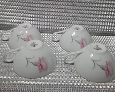 Lot of 4 Vintage Fine China Royal Court Japan Carnation cup