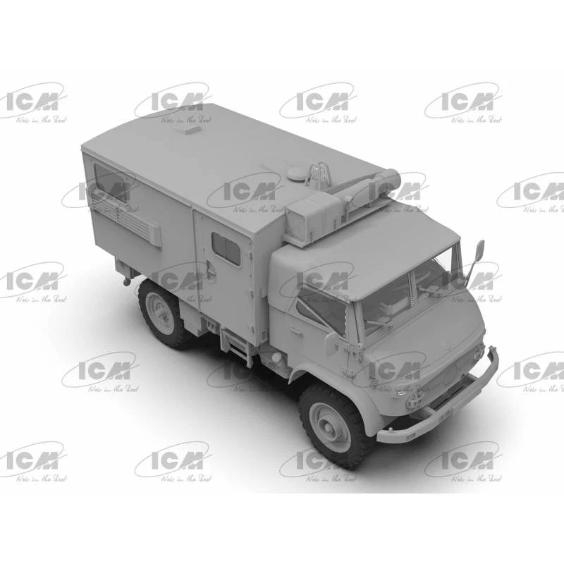 Modellino Camion Unimog S 404 Krankenwagen Tedesco Ambulanza Militare ICM 35138 - Immagine 4 di 4