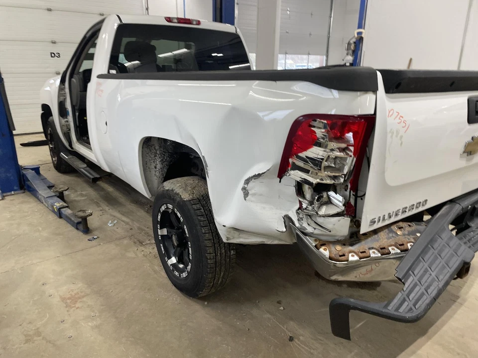 Used Front Right Seat Belt Front fits: 2008 Chevrolet Silverado 1500 pickup buck Foto 2 de 4