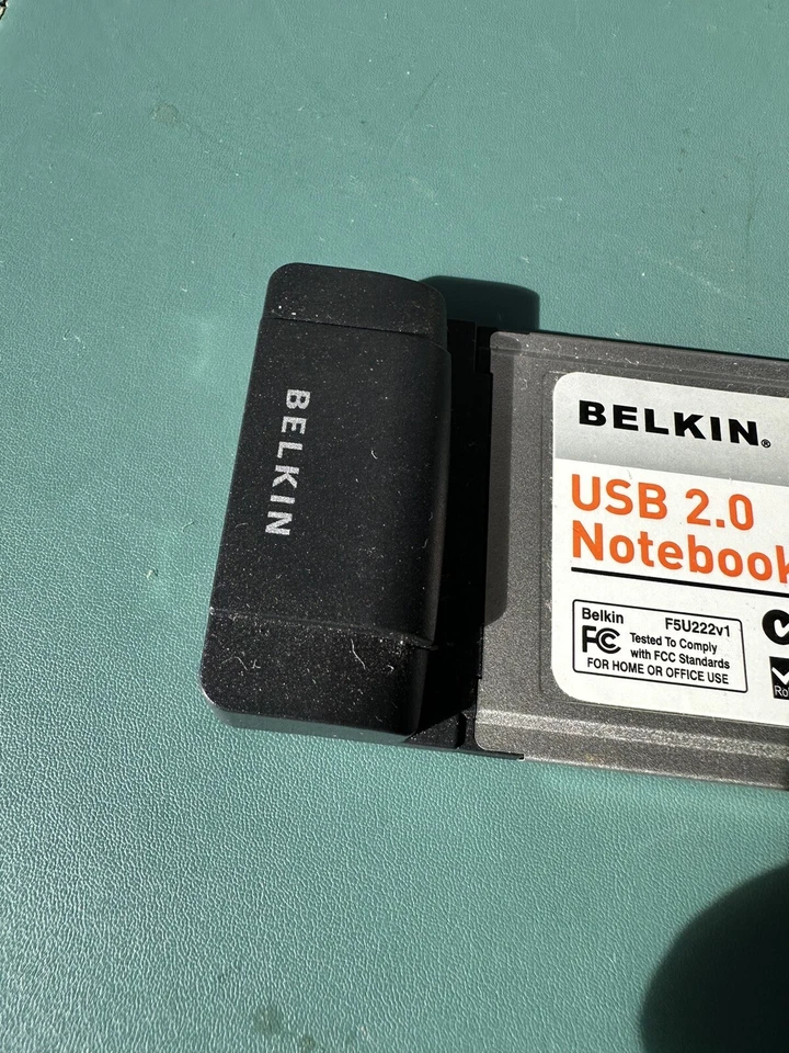 Belkin USB 2.0 Notebook Card F5U222v1 - Image 2 of 3